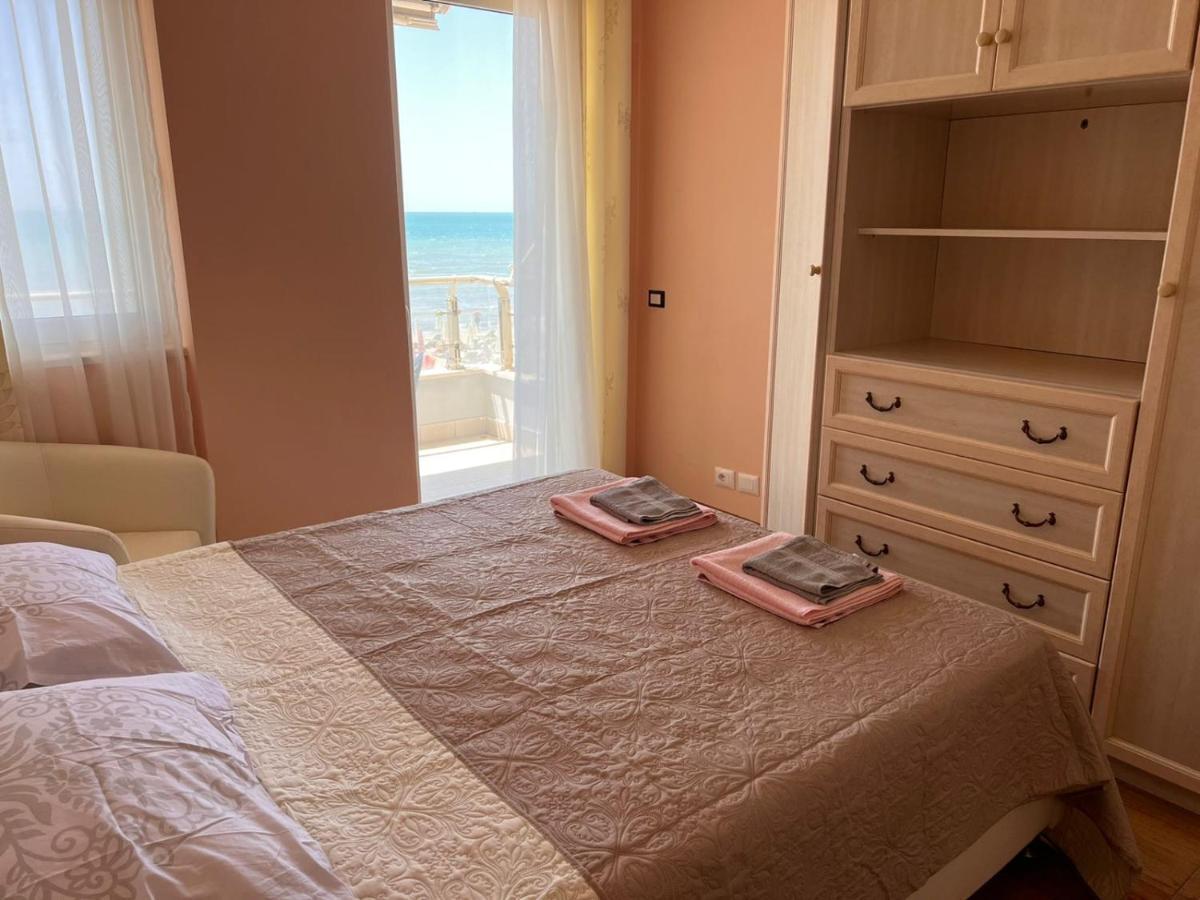 Sea View-Apartment On The Beach - Durrs2 Durres Exterior photo
